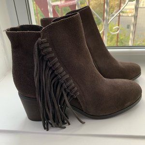 Kenneth Cole Reaction Brown Suede Ankle Boot with Boho Tassel Detail